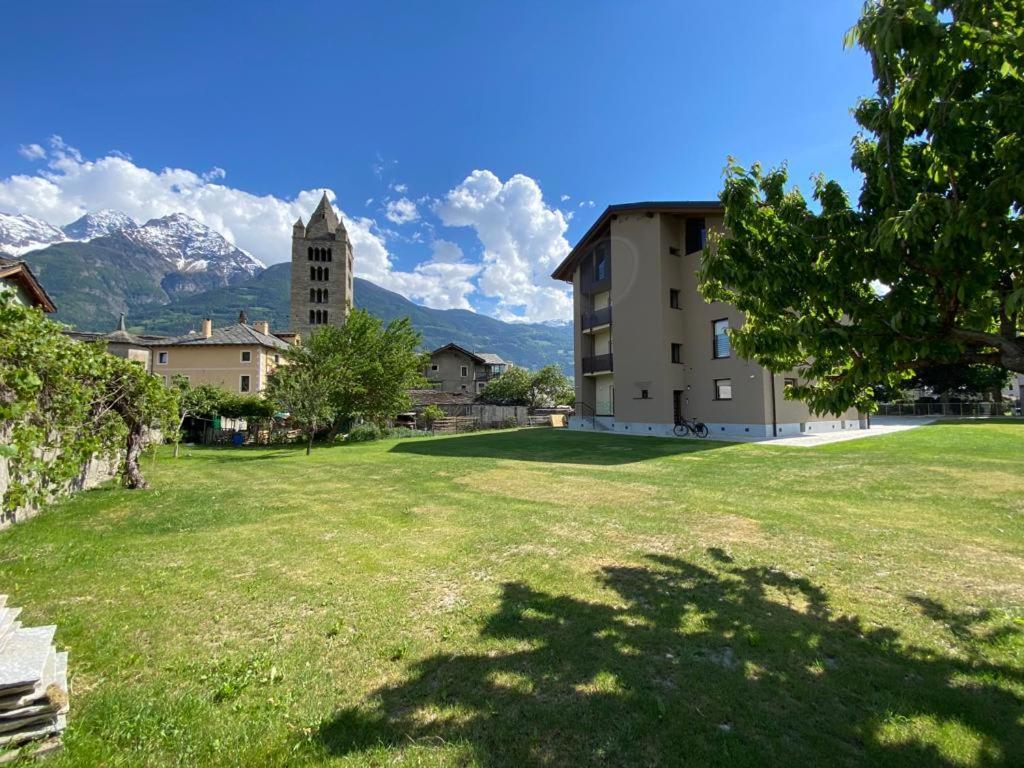 Emilius Suite Aosta Exteriér fotografie